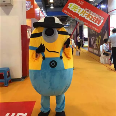 小黃人也賣磚了，就在北京華夏家博會KT瓷磚展位，今天見！明天見！后天見！